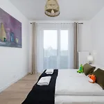 Miedziana 6 & 18 With Free Garage By Renters Apartamento *