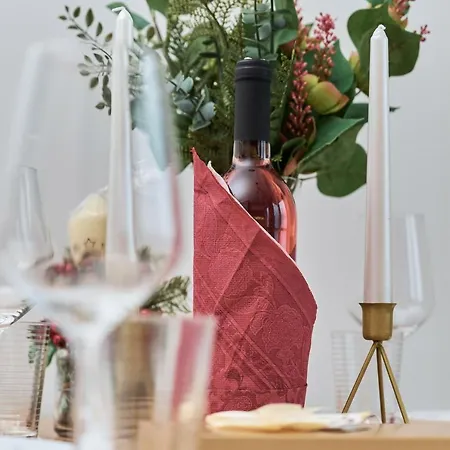 Miedziana 6 & 18 With Free Garage By Renters Wroclaw