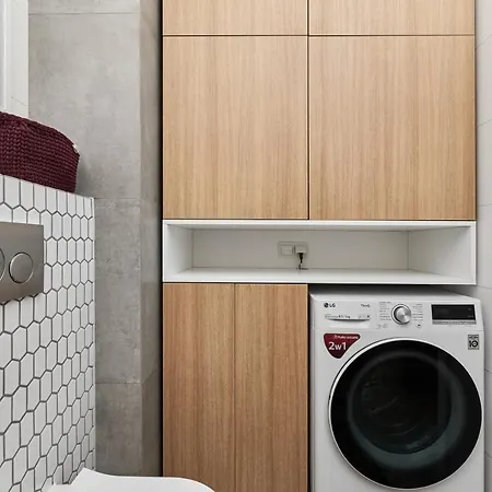 Apartment Miedziana 6 & 18 With Free Garage By Renters *