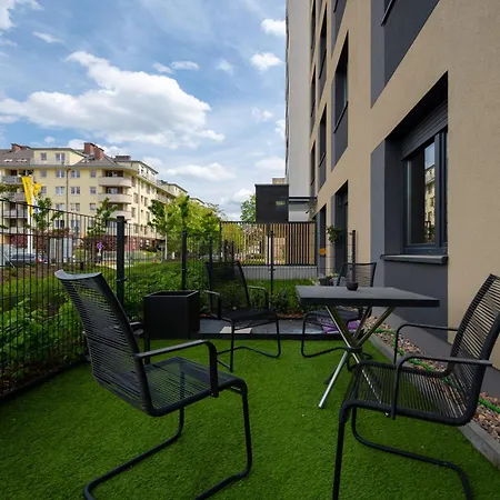 Apartment Miedziana 6 & 18 With Free Garage By Renters *
