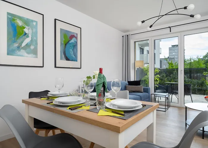 Daire Miedziana 6 & 18 With Free Garage By Renters Wroclaw